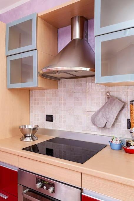 Ferienwohnung Alex Haus Somma Lombardo Exterior foto