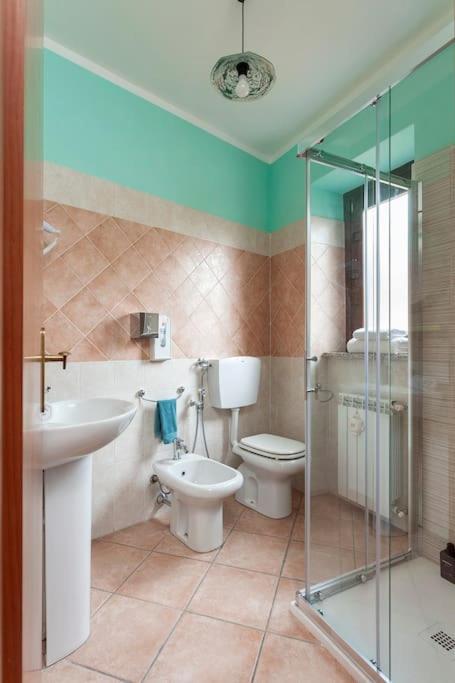 Ferienwohnung Alex Haus Somma Lombardo Exterior foto